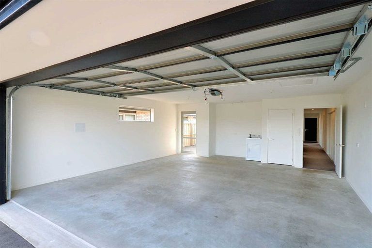 Photo of property in 129 Infinity Drive, Pegasus, 7612