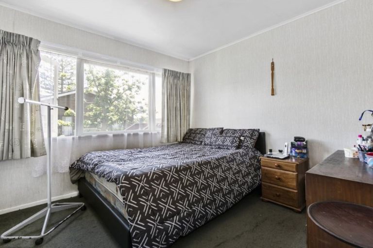 Photo of property in 5a Utting Street, Birkdale, Auckland, 0626