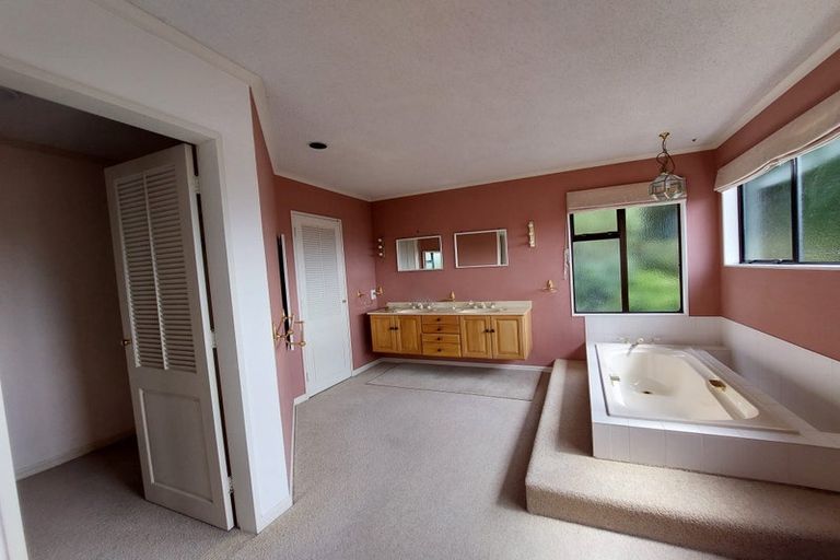 Photo of property in 20 Kilsyth Street, Karori, Wellington, 6012