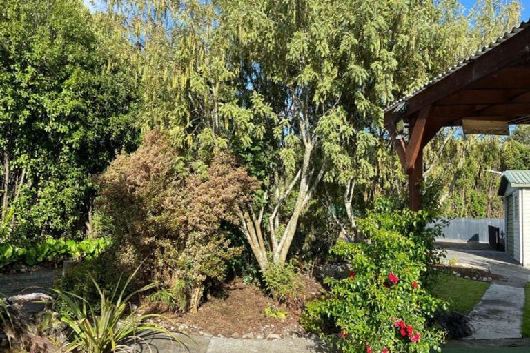 Photo of property in 19 Scott Street, Tuatapere, 9620