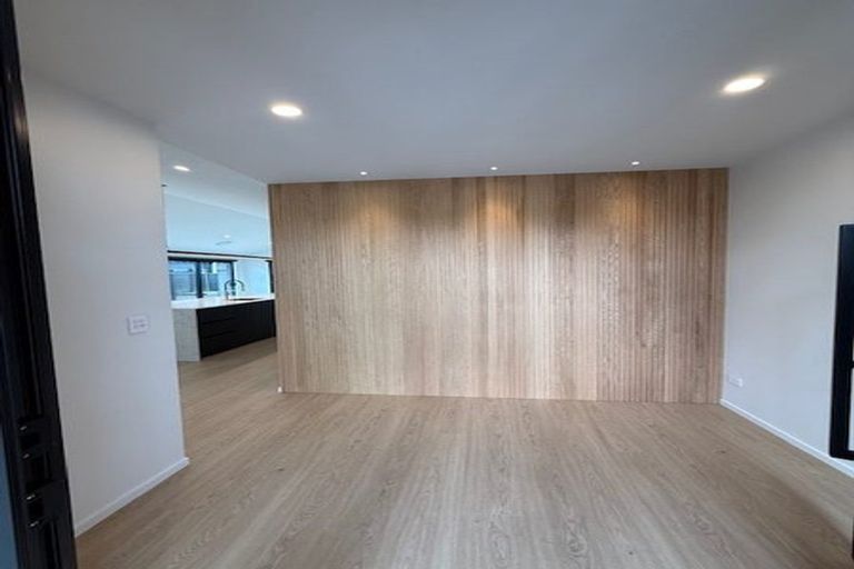 Photo of property in 14 Hugo Shaw Drive, Cambridge, 3434