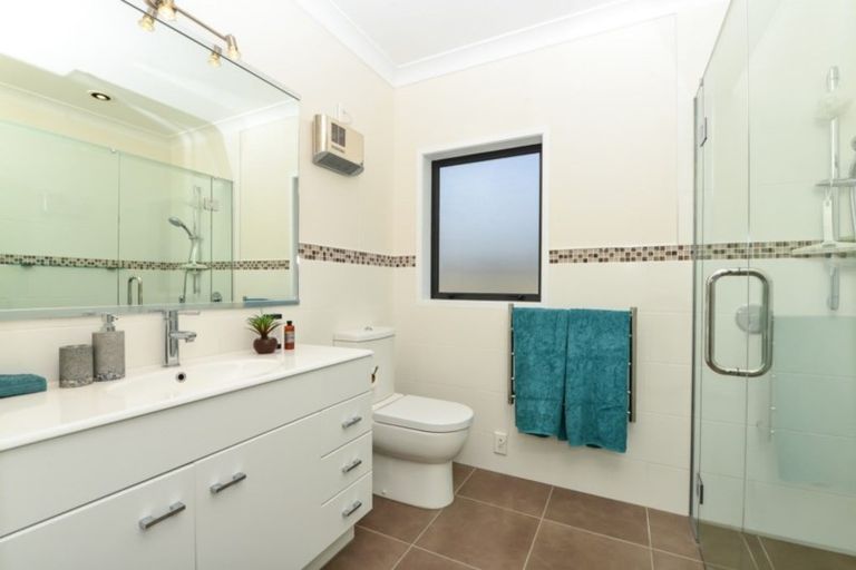 Photo of property in 74 Te Huia Drive, Flagstaff, Hamilton, 3210