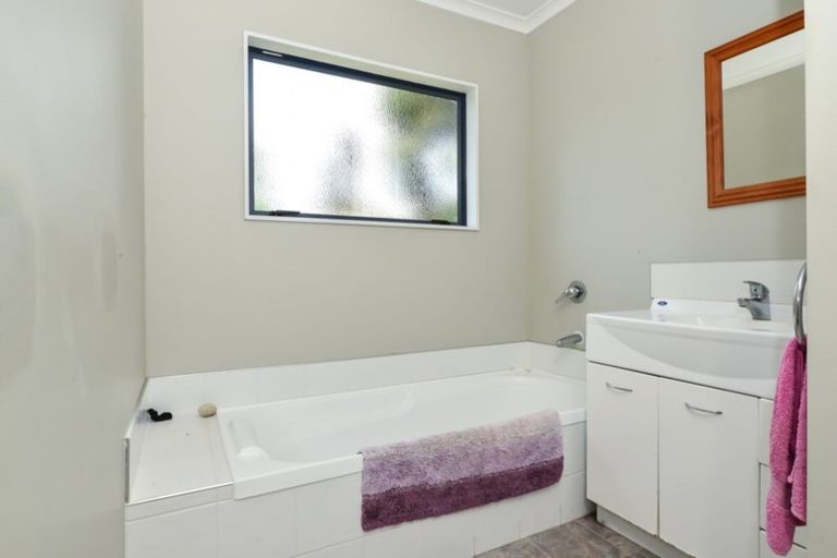Photo of property in 84c Hillcrest Road, Hillcrest, Hamilton, 3216
