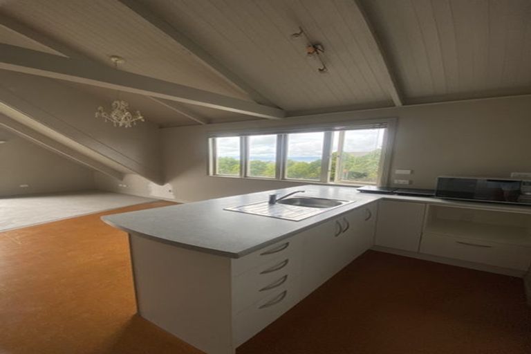 Photo of property in 144 Wade River Road, Wade Heads, Whangaparaoa, 0932