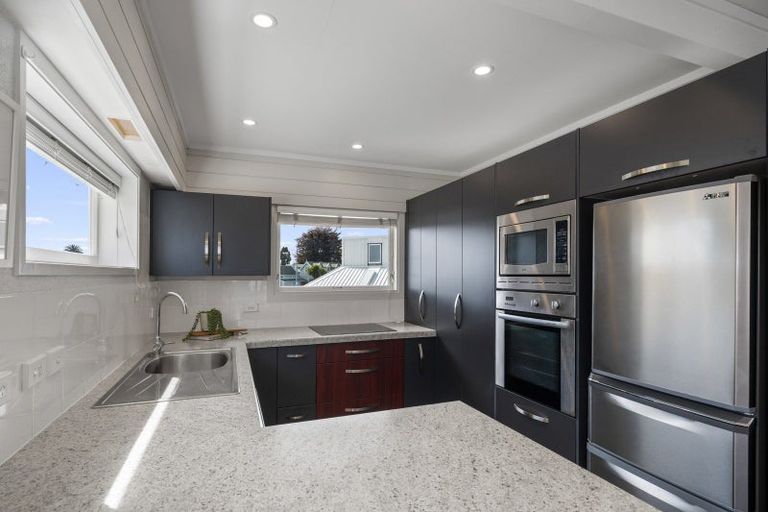 Photo of property in 24 Fifth Avenue, Tauranga, 3110