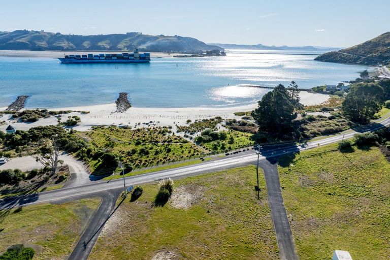 Photo of property in 932 Harington Point Road, Harington Point, Dunedin, 9077