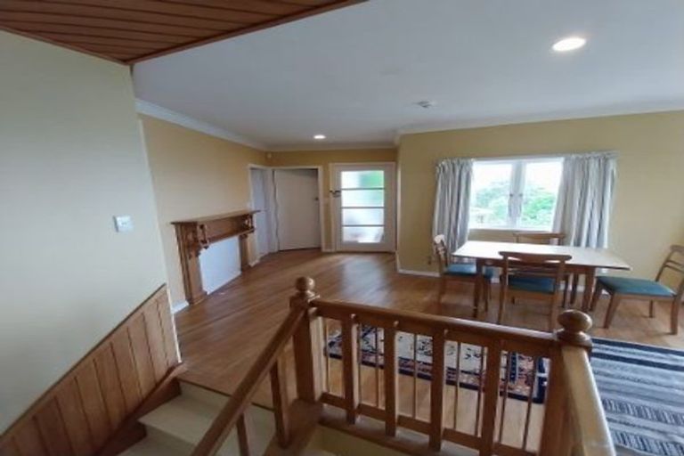 Photo of property in 16 Highbury Crescent, Highbury, Wellington, 6012