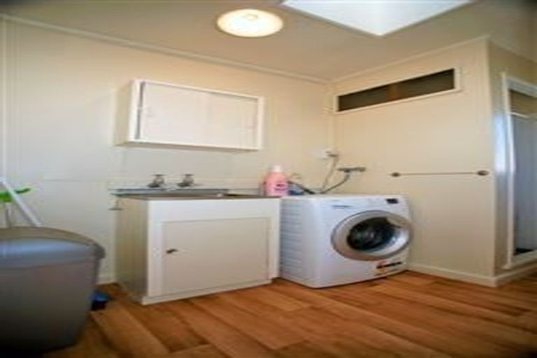 Photo of property in 13 Sullivan Avenue, Woolston, Christchurch, 8023