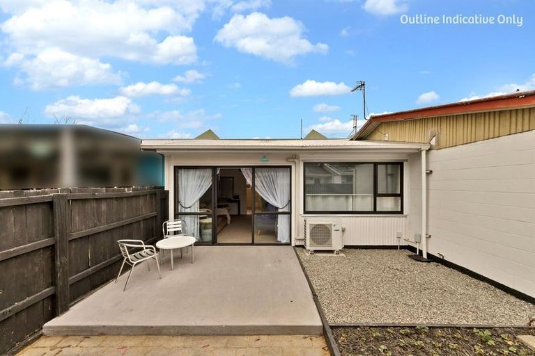 Photo of property in 2/65 Champion Street, Edgeware, Christchurch, 8013