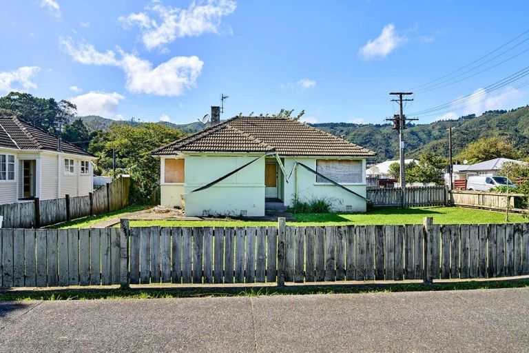 Photo of property in 262 Naenae Road, Naenae, Lower Hutt, 5011