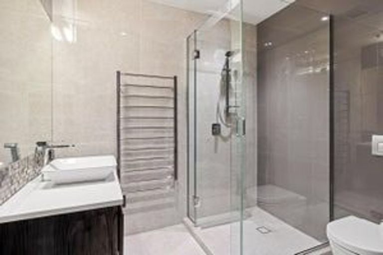 Photo of property in Quay Apartments Tower 2, 206/283 Wakefield Quay, Stepneyville, Nelson, 7010