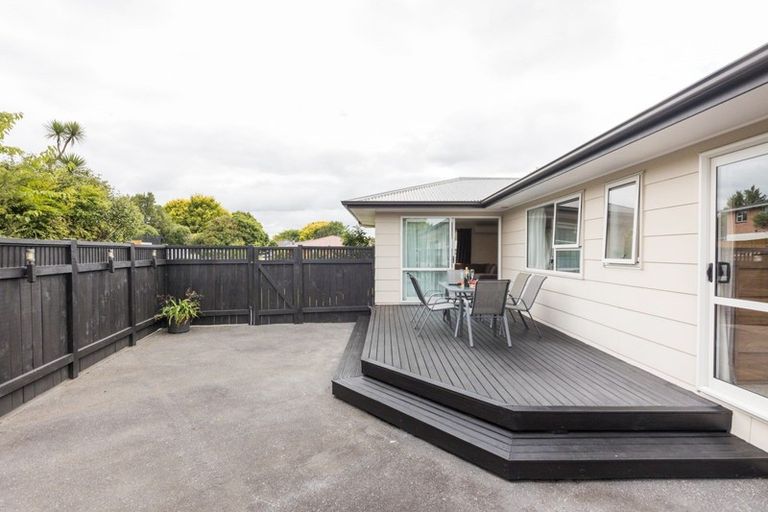 Photo of property in 4 Ruamahanga Crescent, Terrace End, Palmerston North, 4410