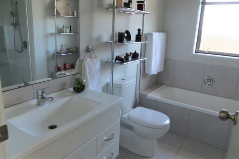 Photo of property in 8 Sundale Drive, Te Aroha, 3320