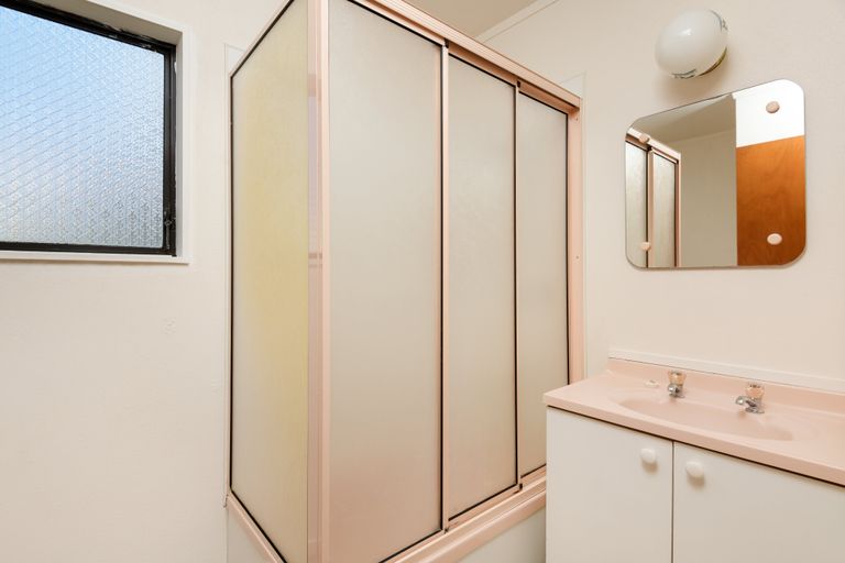 Photo of property in 10b Tui Street, Mount Maunganui, 3116