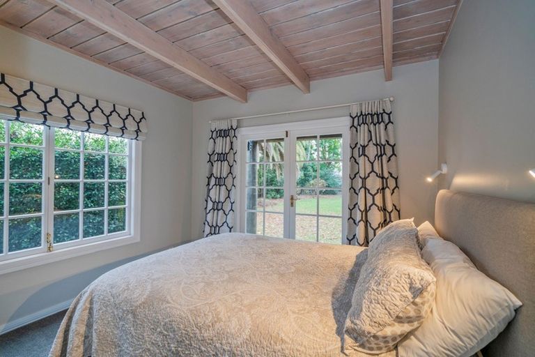 Photo of property in 5 Laura Place, Whitianga, 3510