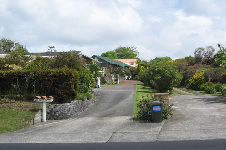 Photo of property in 888b Whangaparaoa Road, Manly, Whangaparaoa, 0930