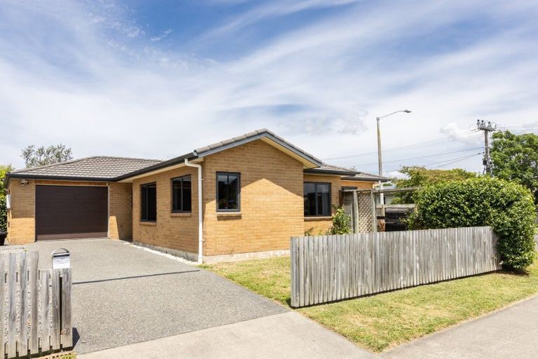Photo of property in 95 Middle Road, Havelock North, 4130