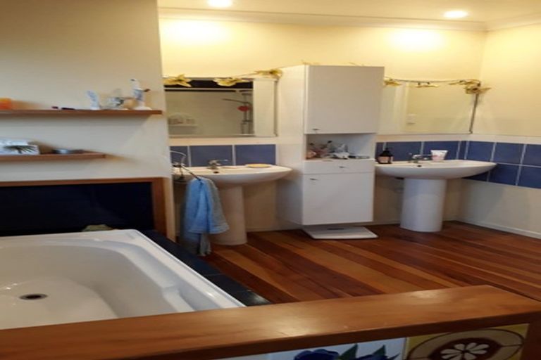 Photo of property in 28f Wallath Road, Westown, New Plymouth, 4310