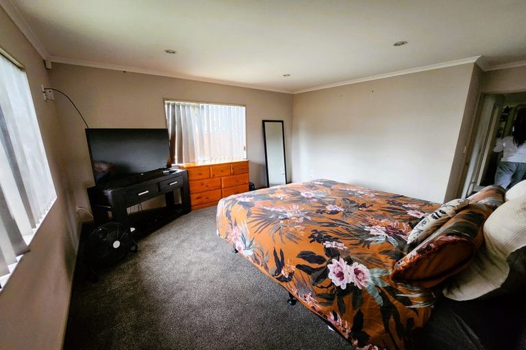 Photo of property in 10 Deveron Road, Manurewa, Auckland, 2102