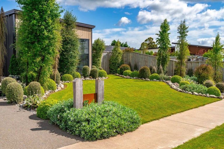 Photo of property in 54 Gimson Street, Solway, Masterton, 5810