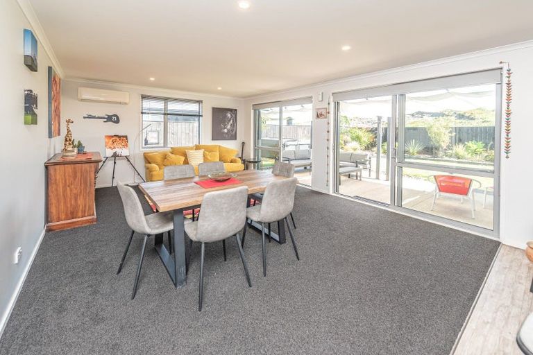 Photo of property in 55 Magnolia Crescent, Tawhero, Whanganui, 4501
