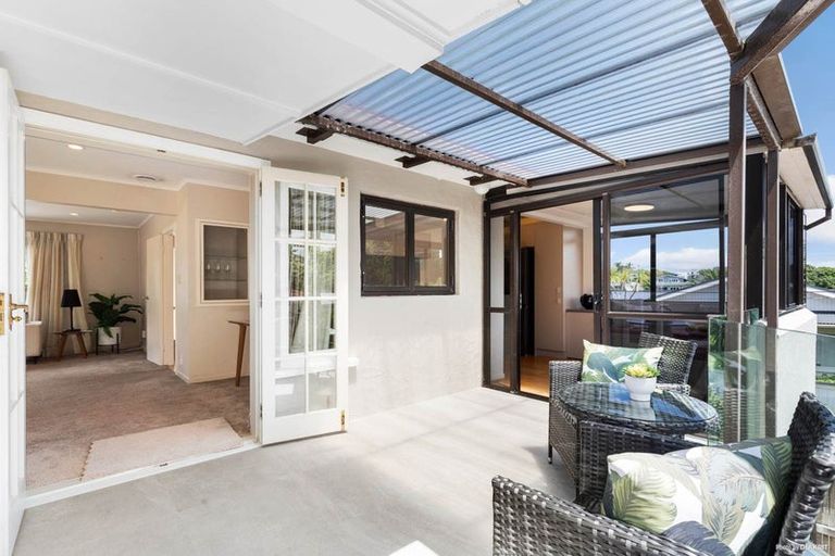 Photo of property in 2/33 Harley Road, Takapuna, Auckland, 0622