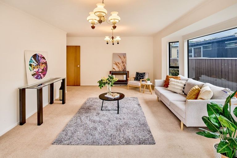 Photo of property in 219c Main Road, Tawa, Wellington, 5028