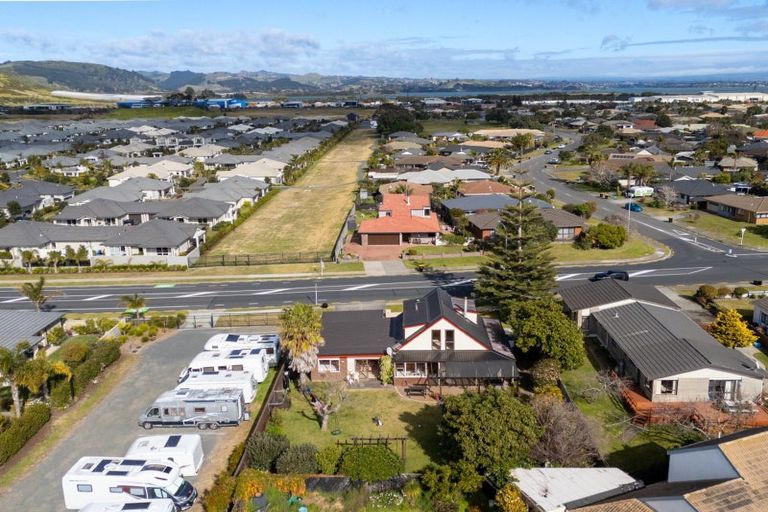 Photo of property in 241 Grenada Street, Mount Maunganui, 3116