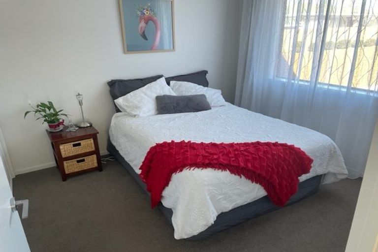 Photo of property in 56b Sawyers Arms Road, Northcote, Christchurch, 8052