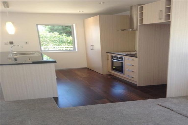 Photo of property in 11 Tanoa Place, Glendene, Auckland, 0602