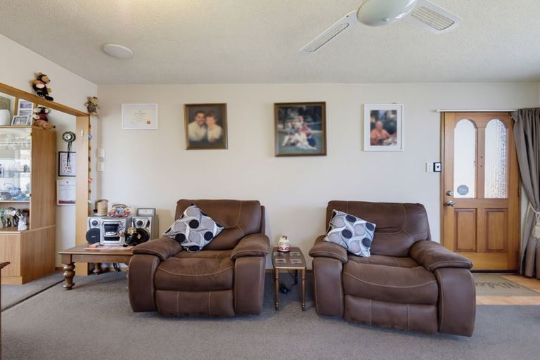 Photo of property in 2/632 Waterloo Road, Templeton, Christchurch, 8042