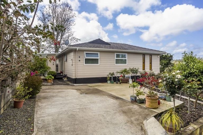 Photo of property in 63 Vandeleur Avenue, Birkdale, Auckland, 0626