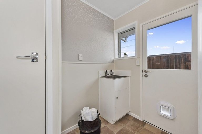 Photo of property in 3 Durham Street, Nawton, Hamilton, 3200