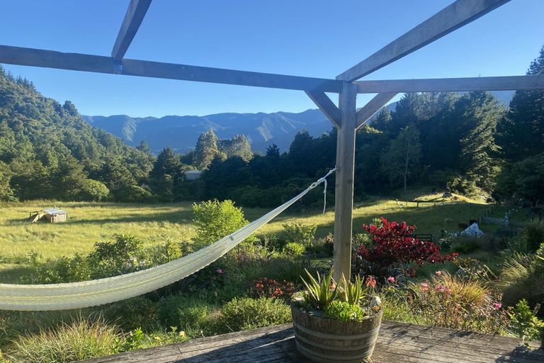 Photo of property in 272 Uruwhenua Road, Upper Takaka, Takaka, 7183