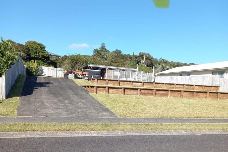 Photo of property in 56 Scott Drive, Cooks Beach, Whitianga, 3591