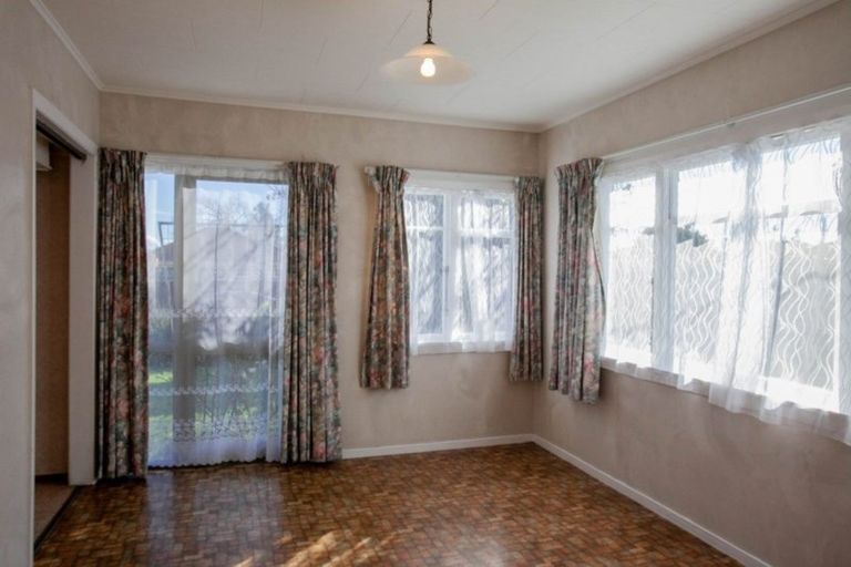 Photo of property in 15 Titoki Street, Stoke, Nelson, 7011