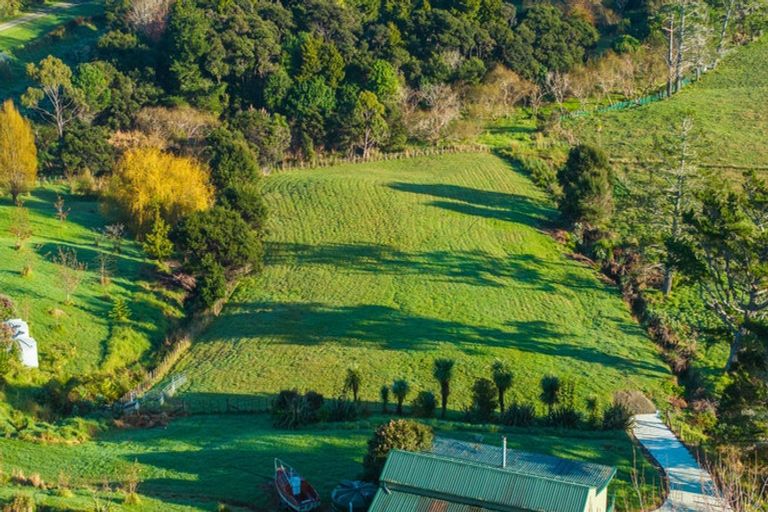 Photo of property in 114 Echo Valley Road, Mangawhai, Kaiwaka, 0573