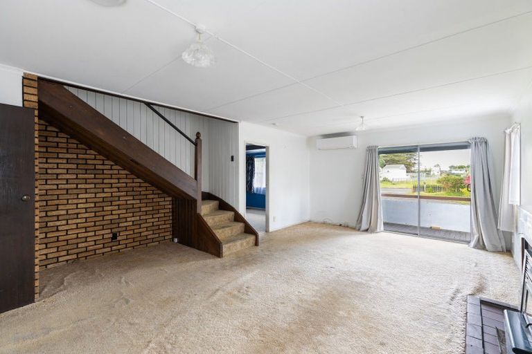 Photo of property in 22 Waitere Street, Marton, 4710