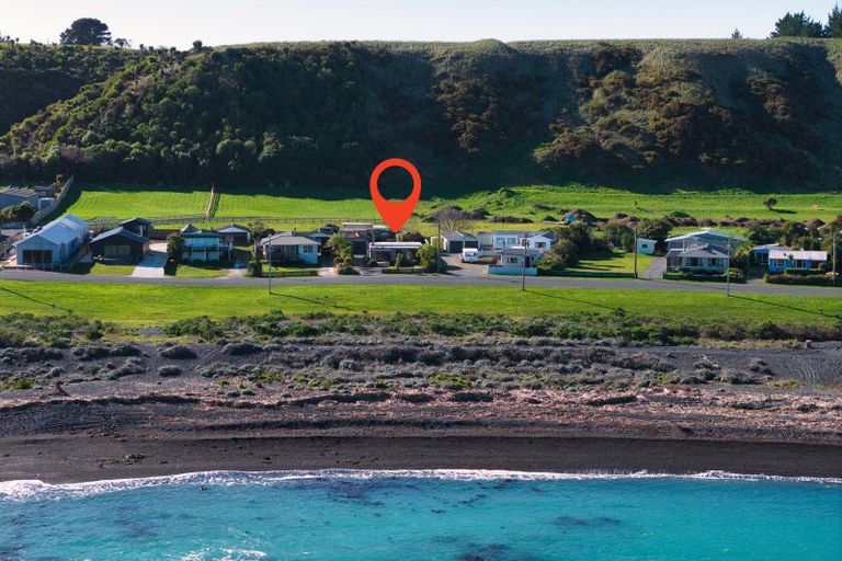 Photo of property in 19 South Bay Parade, South Bay, Kaikoura, 7300