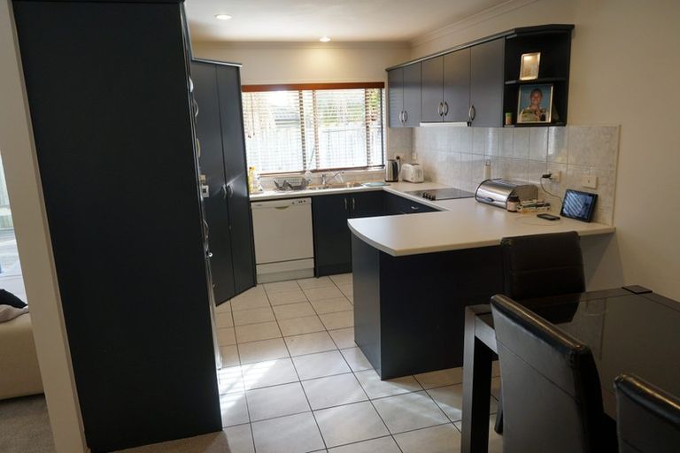 Photo of property in 13 Kellaway Drive, East Tamaki, Auckland, 2013