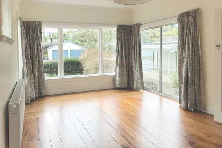 Photo of property in 67 Standen Street, Karori, Wellington, 6012