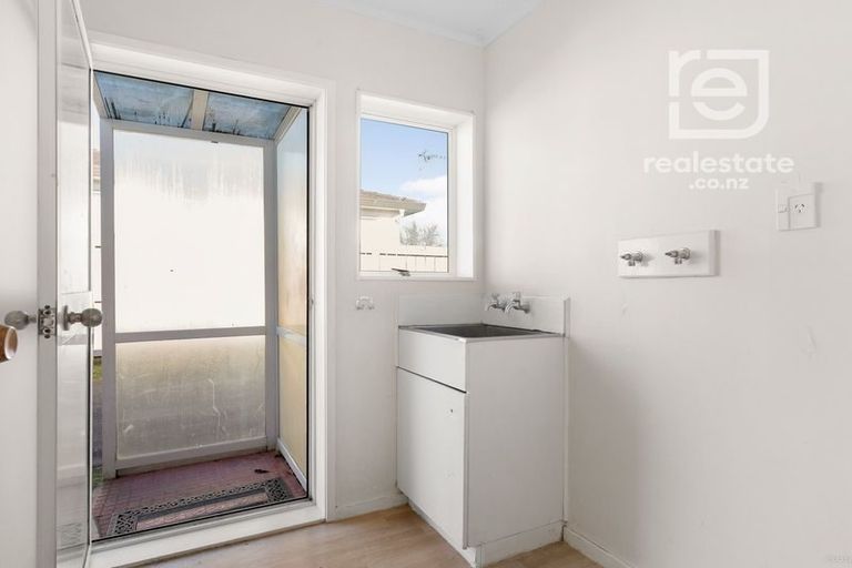 Photo of property in 41 Penion Drive, Flat Bush, Auckland, 2023