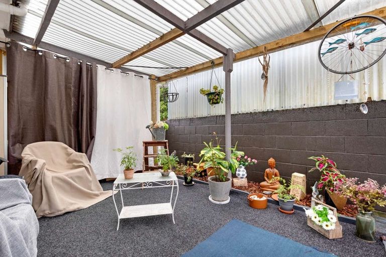 Photo of property in 11 Gordon Road, Western Heights, Rotorua, 3015