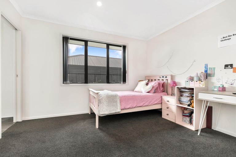 Photo of property in 6 Vivien Place, Patumahoe, Pukekohe, 2679