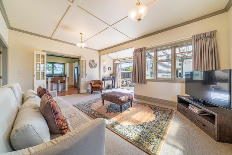 Photo of property in 46 Ararino Street, Trentham, Upper Hutt, 5018