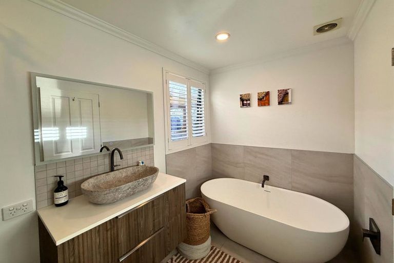 Photo of property in 67 Kings Drive, Wanaka, 9305