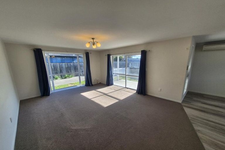 Photo of property in 2/484 Sparks Road, Halswell, Christchurch, 8025