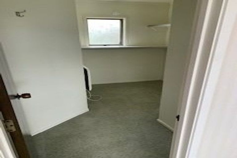 Photo of property in 13 Harper Street, Chatswood, Auckland, 0626