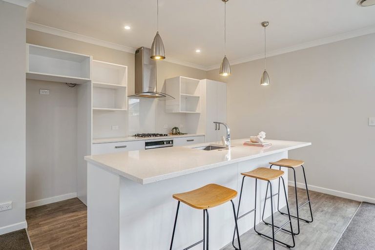 Photo of property in 10 Poulson Grove, Trentham, Upper Hutt, 5018