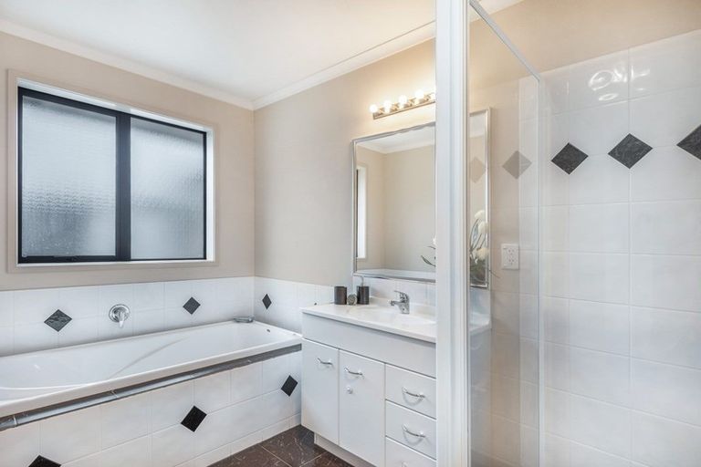 Photo of property in 1 Belgrave Court, Huntington, Hamilton, 3210